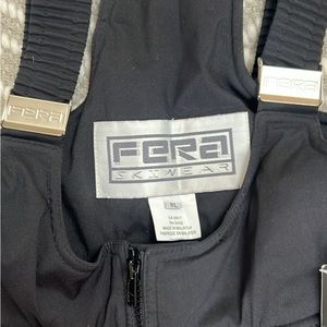 FERA Ski Bib NWT 8L